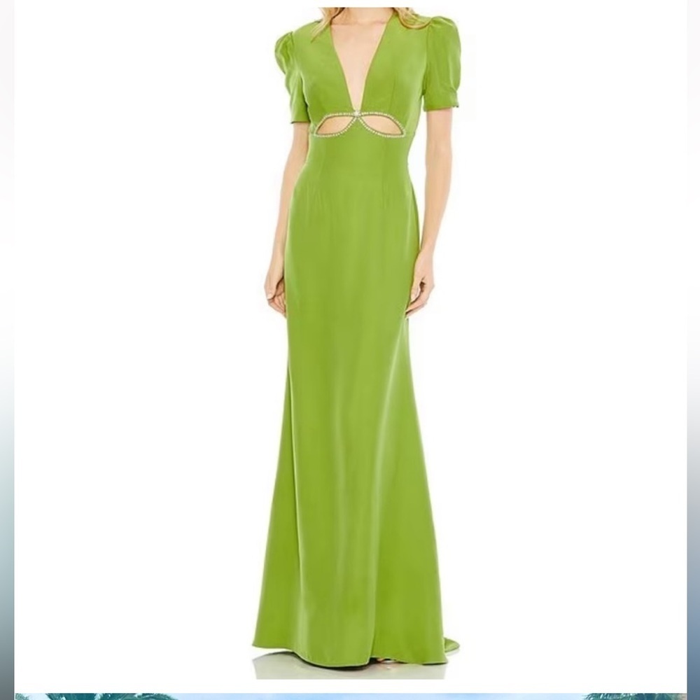 Mac Duggal Apple Green Cut Out Puff Sleeve Gown with Sequins Womens Size 8